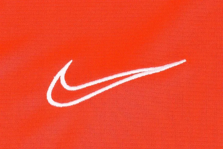 koszulka-nike-academy-pro-top-waga-z-opakowaniem-0-15-kg