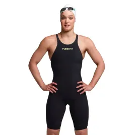 stroj-kapielowy-startowy-damski-funkita-apex-viper-tidal-blast-uk30