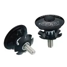 neco-grzybek-steru-ahead-szyszka-gwiazdka-czarny