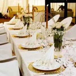 50-zlote-serwetki-pod-talerz-36cm-podkladki-zestaw-50-sztuk