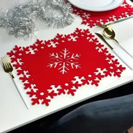 podkladka-swiateczna-na-stol-filcowa-mata-34x29-na-talerz-zestaw-4-swieta