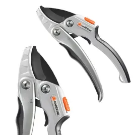 sekator-ogorodwy-gardena-comfort-smartcut-nozyce