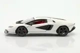 samochod-auto-lamborghini-countach-lp-1-24-bburago-stan-nowy-stan-zlozenia-calosc-die-cast