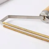 da159-grzebien-golarka-do-siersci-waga-z-opakowaniem-0-15-kg