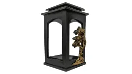 czarna-duza-kapliczka-z-drzewkiem-28cm