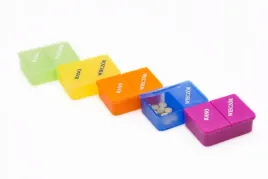 pojemnik-kasetka-pudelko-na-leki-1-dzien-x-2-pory