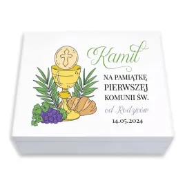 biala-szkatulka-drewniana-na-prezent-pamiatke-i-komunii-swietej-imie-wzory
