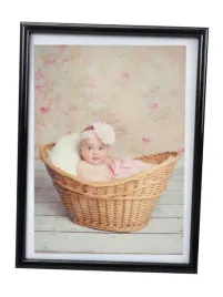ramka-na-jedno-zdjecie-a4-21x297-cm-wiszaca-stojaca-czarna-plastik