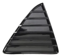 ford-focus-iii-10-14-zaslepka-atrapa-kratka-w-zderzak-czarna-polysk-prawa