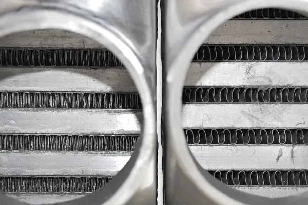 intercooler-450x180x65-fmic-eu-producent-czesci-fmic-jakosc-czesci-zgodnie-z-gvo-p-zamiennik-o-jakosci-porownywalnej-do-oryginalu