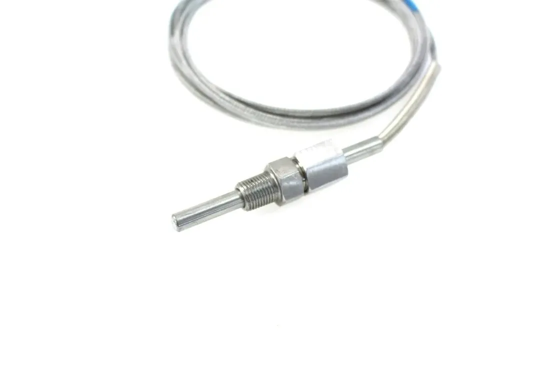 czujnik-temperatury-spalin-egt-defi-link-apexi
