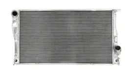 sportowa-chlodnica-wody-turboworks-bmw-e90-e92-1m-e82-335i