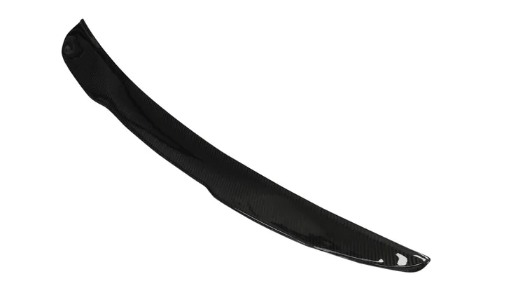 lotka-lip-spoiler-bmw-e60-carbon-strona-zabudowy-tyl