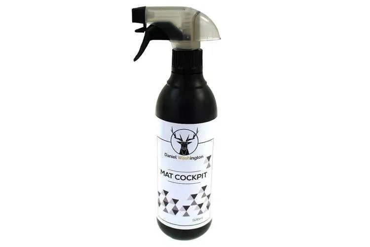 daniel-washington-mat-cockpit-500ml-dressing-do-wnetrza-pojemnosc-opakowania-500-ml