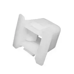 spinka-reflektora-opel-corsa-b-tigra-a