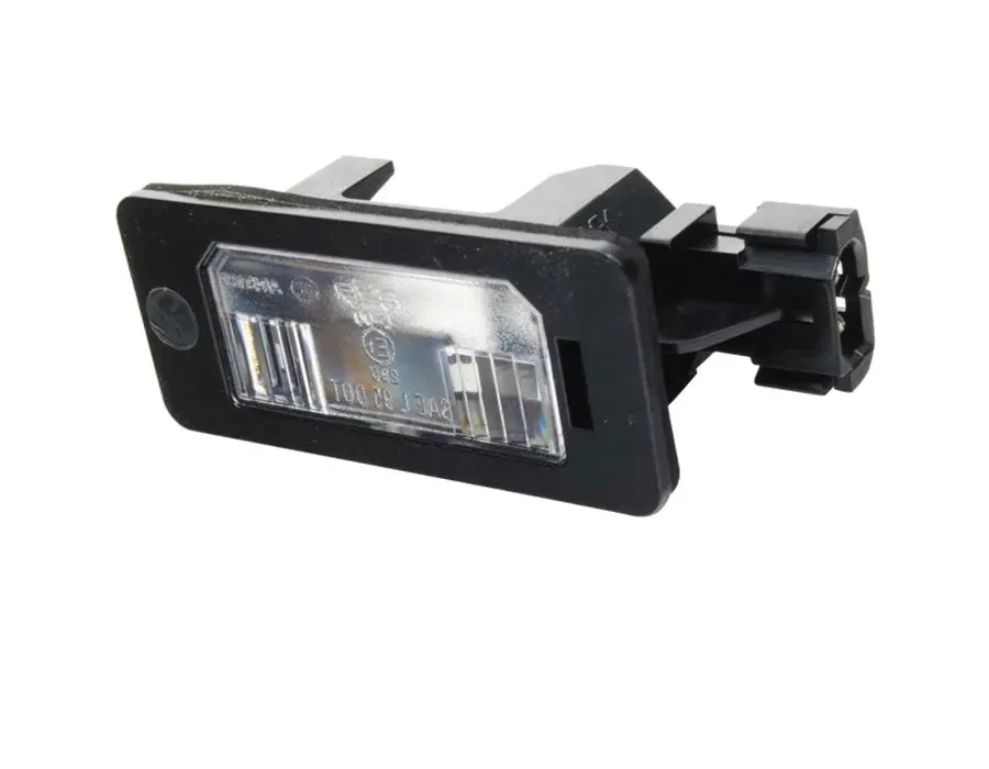 lampka-tablicy-rejestracyjnej-bmw-e46-e39-e90-e60