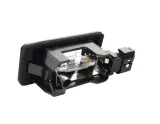 lampka-tablicy-rejestracyjnej-bmw-e46-e39-sdn-e90-e60-zrodlo-swiatla-tradycyjne-halogenowe