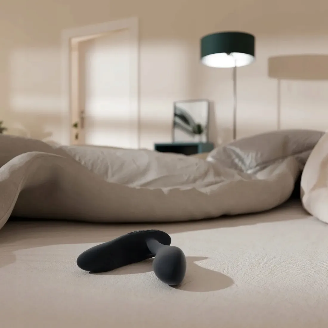 we-vibe-vector-charcoal-black-waga-z-opakowaniem-0-24-kg