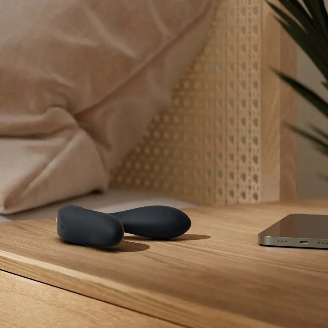 we-vibe-vector-charcoal-black-waga-z-opakowaniem-0-24-kg