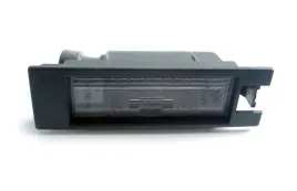 lampka-tablicy-rejestracyjnej-oswietlenie-opel