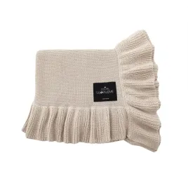 lullalove-kocyk-caloroczny-z-falbanka-bezowy