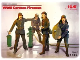 wwii-german-firemen-4-figures-1-35