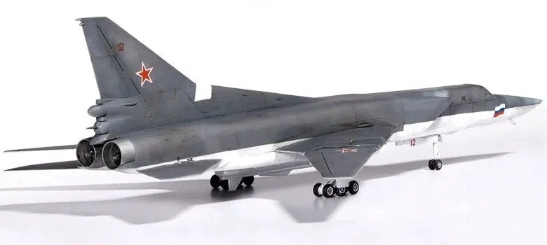 academy-12636-tu-22m3-backfire-c-1-144-marka-academy