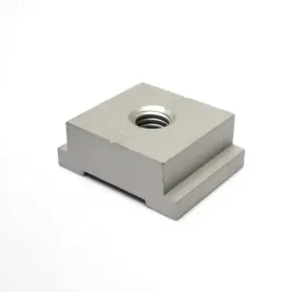 wsuwka-gwintowana-m6-do-profili-miter-track-19-24mm-1szt