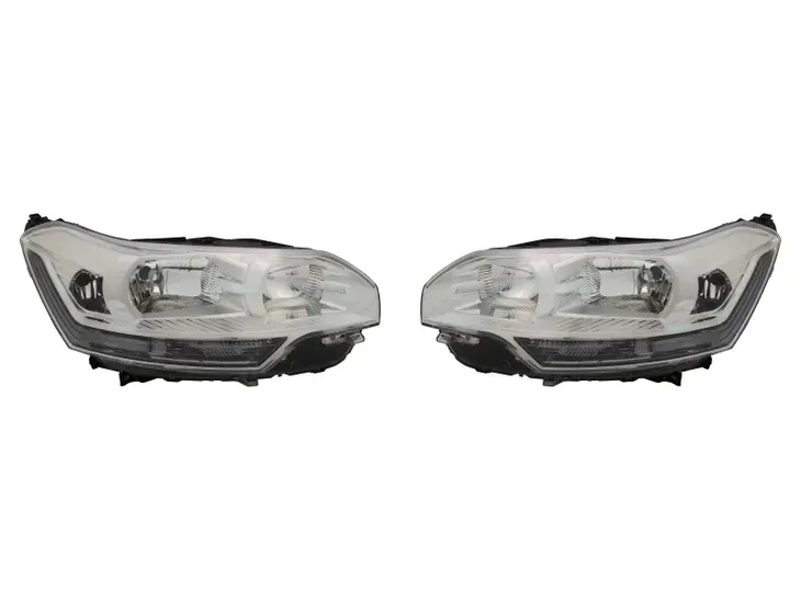 reflektor-tyc-20-11756-15-2-jakosc-czesci-zgodnie-z-gvo-q-oryginal-z-logo-producenta-czesci-oem-oes