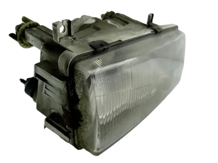 reflektor-tyc-20-3140-05-2-numer-katalogowy-oryginalu-skoda-04101128a