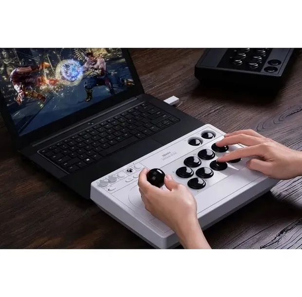8bitdo-arcade-stick-xbox-and-pc-white-stan-nowy-producent-inna