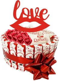 tort-kinder-zestaw-prezent-walentynki-urodziny-kosz-prezentowy-slodycze