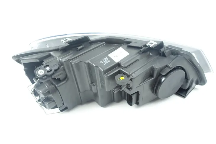 reflektor-tyc-20-12034-15-2-producent-czesci-tyc