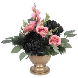 elegancki-stroik-nagrobny-z-czarna-chryzantema-kompozycja-wiazanka-pomnik