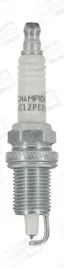 swieca-zaplonowa-champion-cch7953