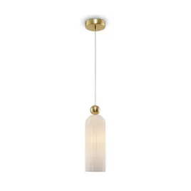 lampa-wiszaca-zlota-ze-szklanym-bialym-kloszem-glamour-do-sypialni-maytoni
