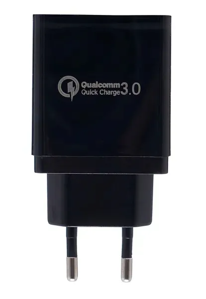ladowarka-sieciowa-quick-charge-3-0-kd1236-zgodnosc-ze-standardem-quick-charge-3-0