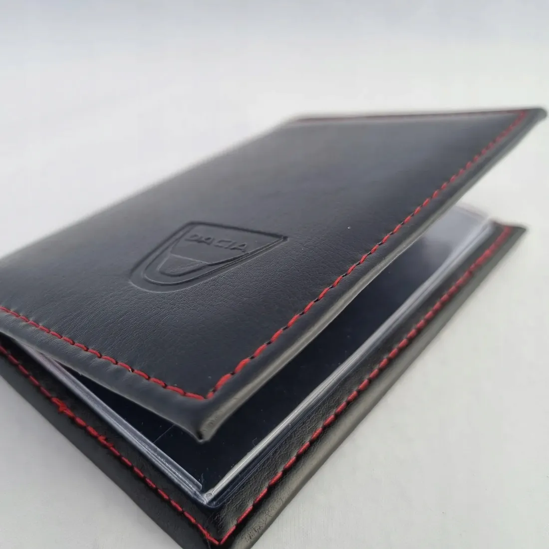 dacia-dokker-duster-etui-dowod-portfel