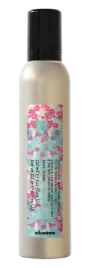 davines-moreinside-curlmousse-nawilzajaca-pianka-do-wlosow-kreconych-250-ml
