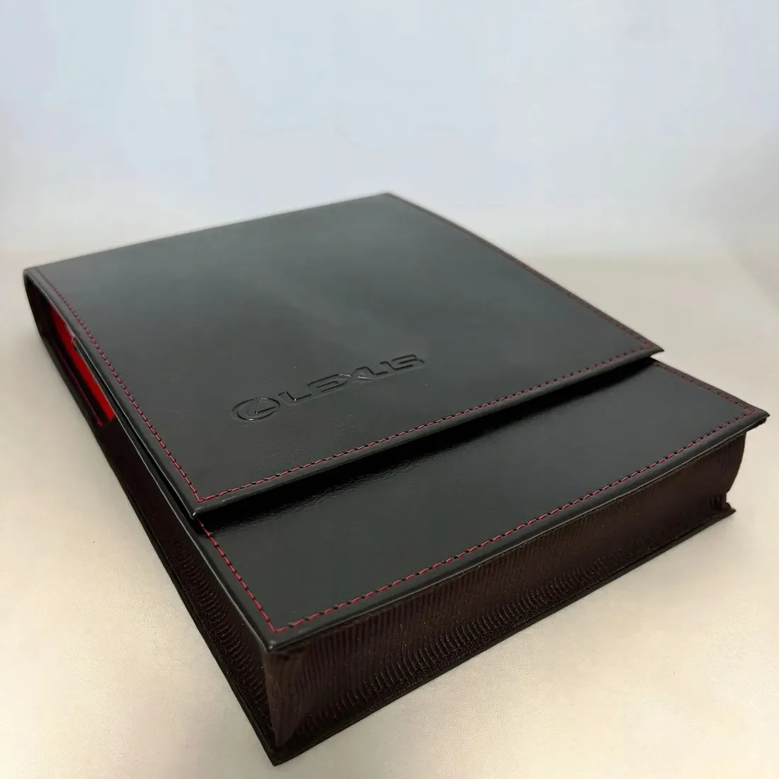 lexus-etui-do-instrukcja-obslugi