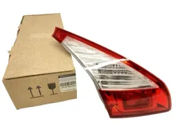 renault-megane-iii-08-16-hb-lampa-listwa-zarowkowa-wewnetrzna-lewa-oryg