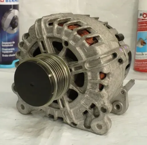 alternator-valeo-439664-waga-z-opakowaniem-7-kg