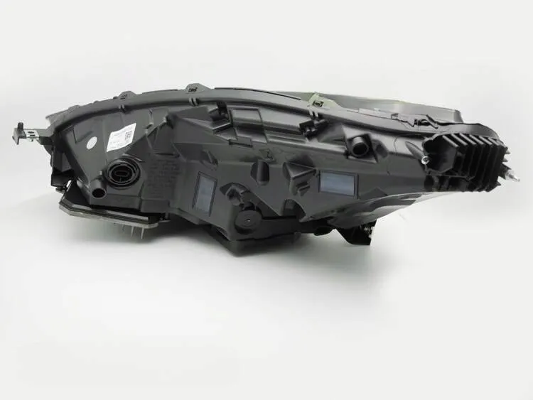 lampy-reflektory-full-led-do-tesla-model-3-17-23