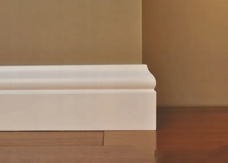 biala-listwa-przypodlogowa-mdf-80x16-na-wilgoc-stan-nowy