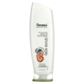 himalaya-botanique-zluszczajacy-orzech-and-jablko-drewniane-scrub-do-twarzy
