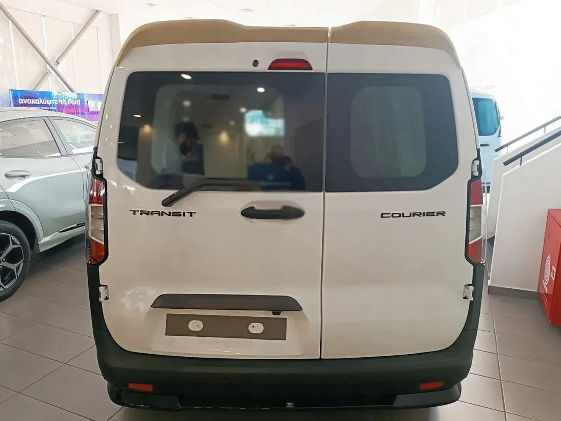 spojler-dachowy-do-ford-transit-courier-ii-2023-