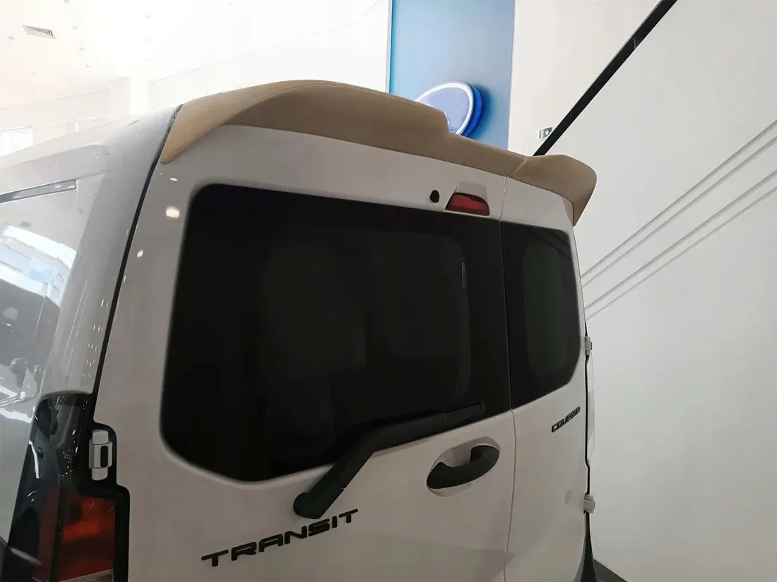 spojler-dachowy-do-ford-transit-courier-ii-2023-