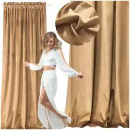 zaslona-welurowa-bezowa-zaciemniajaca-na-tasmie-gotowa-velvet-welur-zabki