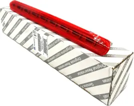 lampa-3-trzecie-swiatlo-stop-alfa-romeo-mito-50521013-fca-oe-oryginal