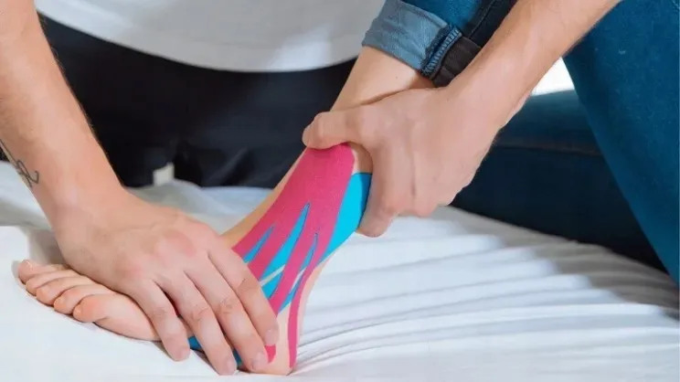 tejpy-tasma-kinesiotaping-curetape-75cm-mocne-pro